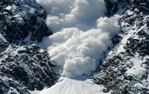 ۲ کشته در حادثه ریزش غار یخی سمیرم