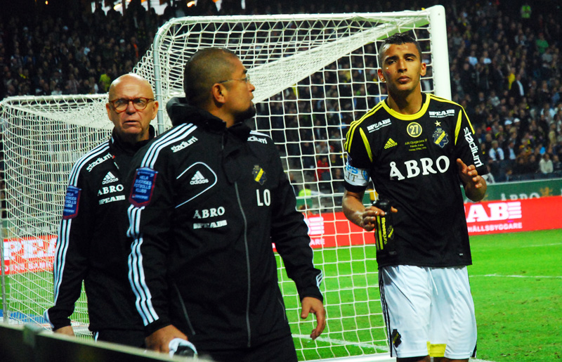 بیوگرافی نبیل باهویی