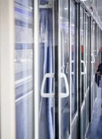 بازگشت قطارهای حومه‌ای رجا بعد از ۳ ماه توقف-راهبرد معاصر