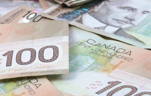 USD/CAD recovers from Friday’s lows to inch closer towards 1.35