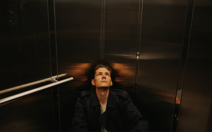 علائم اختلال مسخ شخصیت