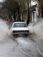 سیل در اتوبان رشت آستارا؛ جاده فرو ریخت! + فیلم