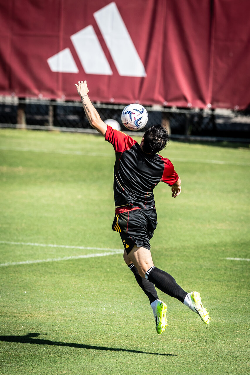 عکس‌| فریم به فریم با شاهکار سردار آزمون در رم