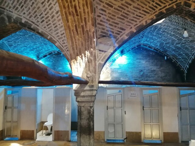 مسجد جامع و معضلی به نام سرویس‌های بهداشتی