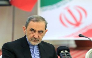 هشدار ولایتی به برخی دولت‌های منطقه؛ از وقایع اخیر پند بگیرید