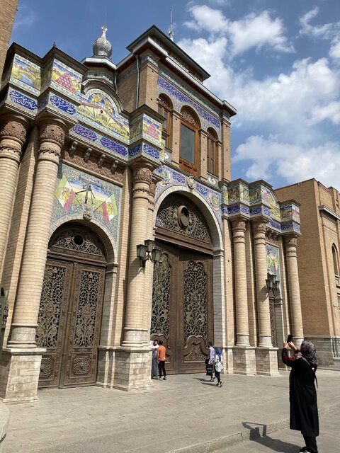 «سردر باغ ملی» بسته شد