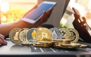 بیت‌کوین به لحظه حساس نزدیک می‌شود/متقاضیان خرید رمز ارز بخوانند