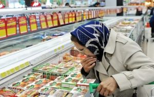 درآمد و هزینه خانوار شهری و فقیر در سال ۱۴۰۱ چقدر بود؟/ مدیر عالیرتبه چقدر می‌گیرد، کارگر ساده چقدر؟