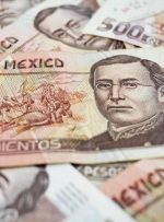Mexican Peso gains against US Dollar after US consumer sentiment dips, dovish Fed remarks