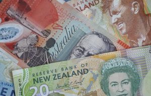 New Zealand Dollar Falls After Inflation Data, but NZD/USD Remains Above Key Support