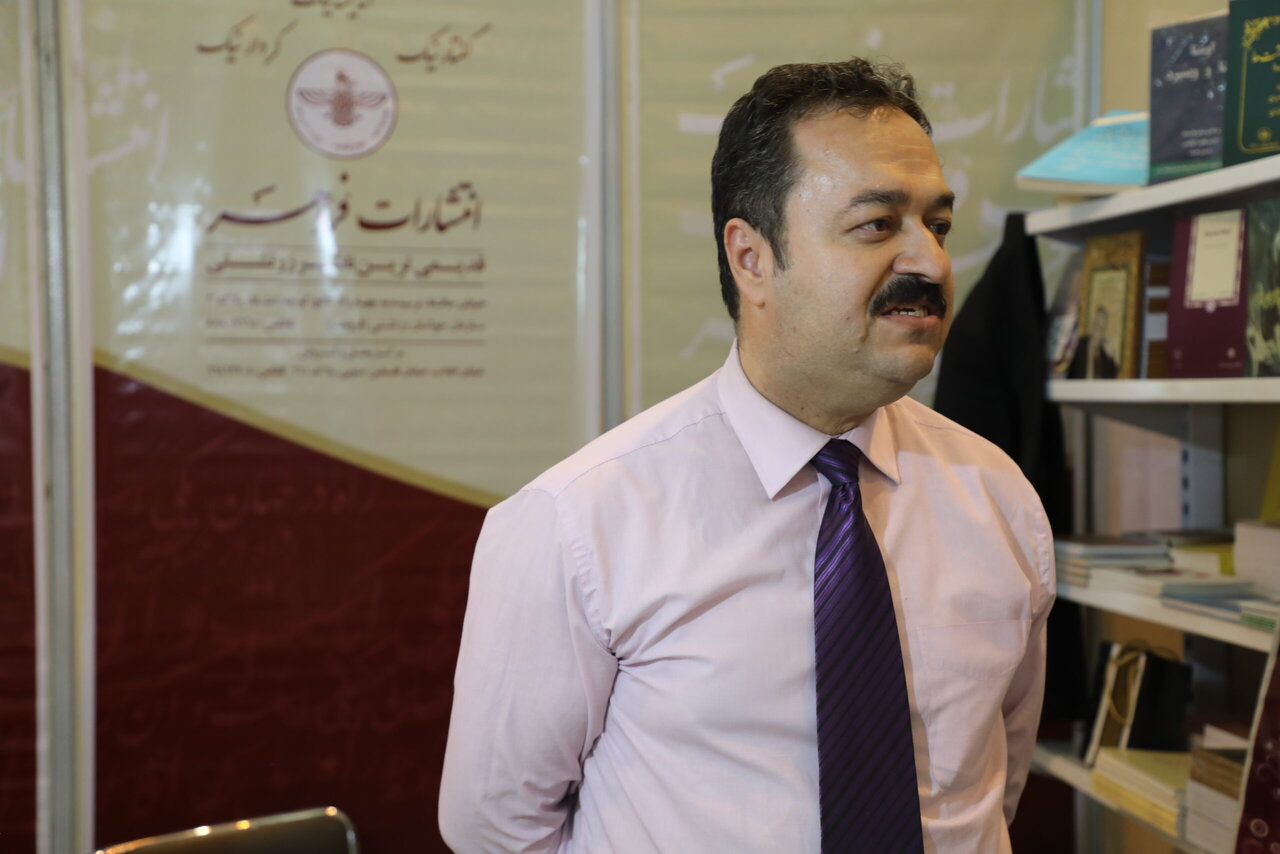 فردوس کاویانی فرزند ایران بود/ نباید جامعه را در مقابل همدیگر قرار داد