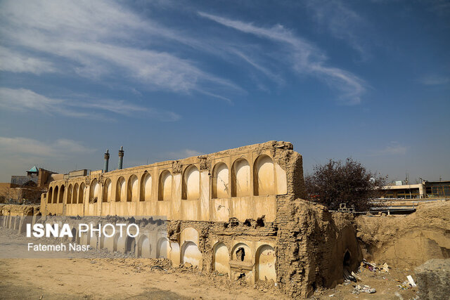 به اصفهان خیانت نکردم / اصلاً نگران اعوجاج گنبد نیستم