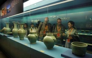 ایران و چین به زبانِ این هنر با هم حرف میزنند! ایران و چین به زبانِ این هنر با هم حرف میزنند!