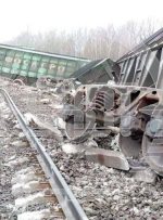 عملیات خرابکارانه در روسیه؛ قطار باری از ریل خارج شد/عکس