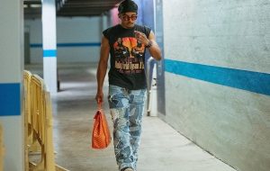 ببینید | فشن شوی بازیکنان بارسلونا در پارکینگ نوکمپ