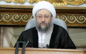 آملی لاریجانی: جوانان را از دین فراری ندهیم آملی لاریجانی: جوانان را از دین فراری ندهیم