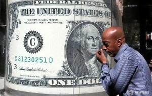 Nigerian Naira plunges to new lows against US Dollar By Investing.com