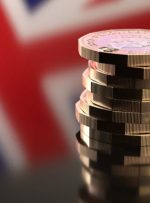 Sterling Eases Ahead of UK GDP Report