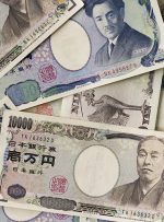 USD/JPY nears 15-year high, boosted by Powell’s hawkish remarks, high US yields
