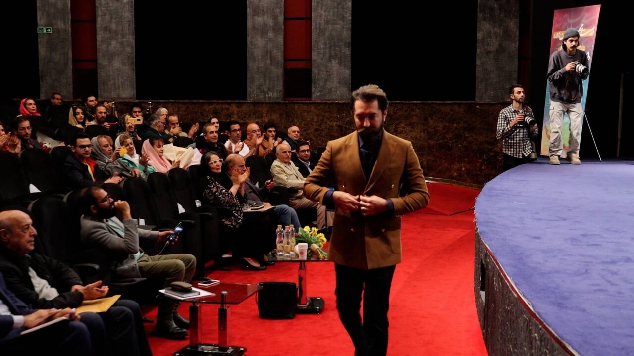 تقدیر ویژه بیست و چهارمین دوره جایزه ترویج علم ایران به بهرام رادان اختصاص یافت/ عکس