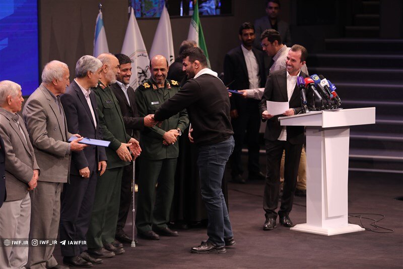 عکس‌| ملاقات علیرضا دبیر و حسن یزدانی با سردار سپاه