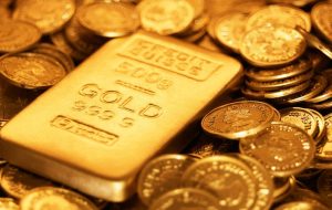 هجوم بانک‌های مرکزی به بازار طلا / ۴۲ تن طلا فروخته شد