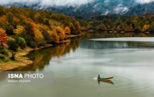 طبیعت پاییزی دریاچه سد برنجستانک سوادکوه