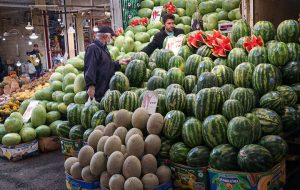 فرار از «پیوند با خویشان» با میوه های گران/ مهمانی ۸ نفره یلدا حداقل ۱.۵ میلیون تومان!