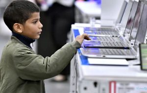 صفحهٔ درخواستی شما یافت نشد.