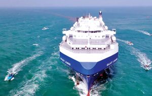 حملات دریایی یمنی‌ها با اقتصاد جهانی چه می‌کند؟