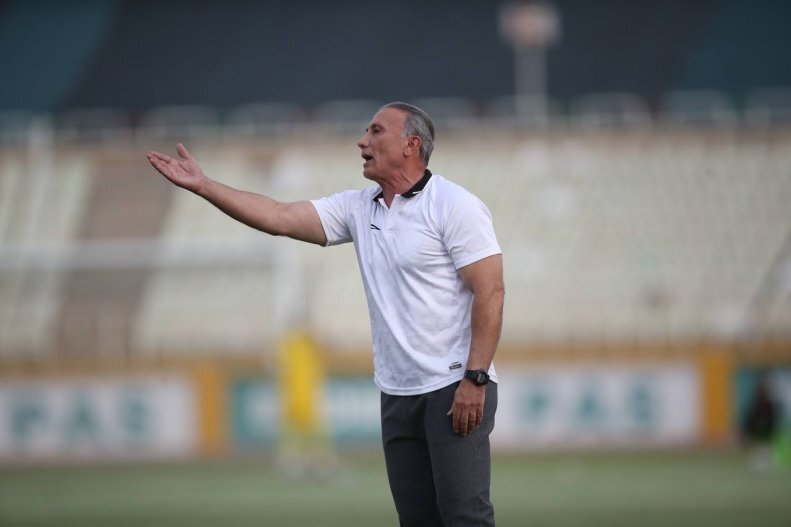 درخشان: پرسپولیس دچار استپ فنی شد