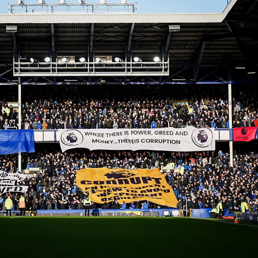 عکس| لیگ برتر فاسد است!