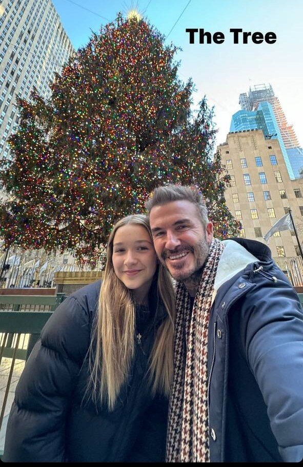 عکس‌| تفریح بکام و دخترش در نیویورک؛ شباهت باورنکردنی هارپر به پدرش!