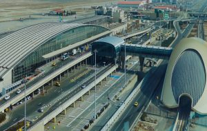 قیمت های میلیونی برای انتقال مسافران از فرودگاه امام به مناطق مختلف شهر تهران/ فرودگاه تا شهرری چند؟