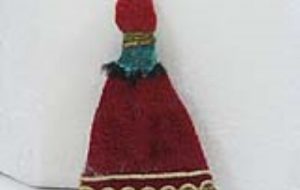 یک «عروسک مقدس» در نوبت ثبت