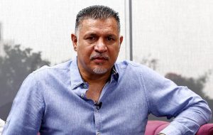 عکس‌| پرواز تاریخی علی دایی؛ ترس اسطوره منچستریونایتد از شهریار!