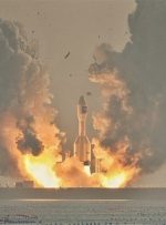 پرتاب قدرتمندترین موشک سوخت جامد جهان از روی کشتی/ عکس
