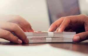 تهرانی ها پاداش می گیرند تهرانی ها پاداش می گیرند