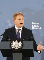 اظهارات جنگ طلبانه وزیر دفاع انگلیس: باید برای جنگ با ایران، چین، روسیه و کره شمالی آماده باشیم