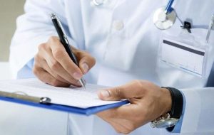 جنجال ممنوع‌الخروجی پزشکان / ماجرا چیست؟