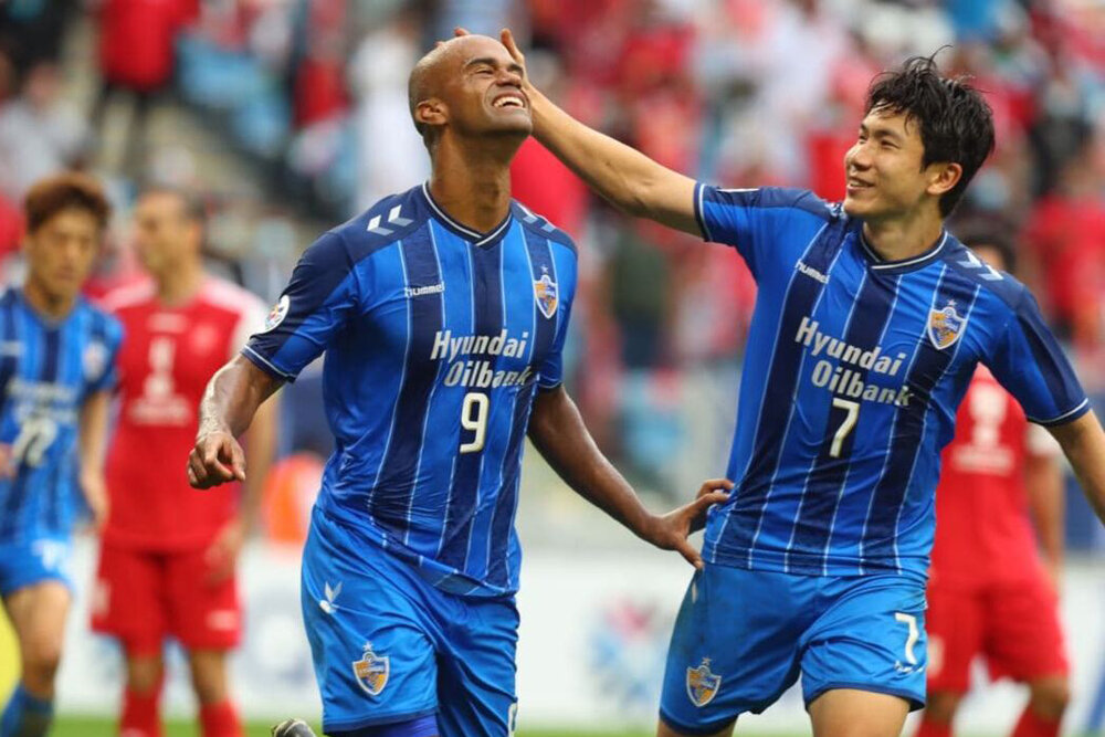 از جام‌های طلایی تا سریال استعفاها؛ ۴ سال پرافتخار یحیی در پرسپولیس