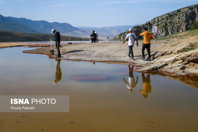 "باداب سورت" دومین چشمه شور جهان در جنوب شهرستان ساری