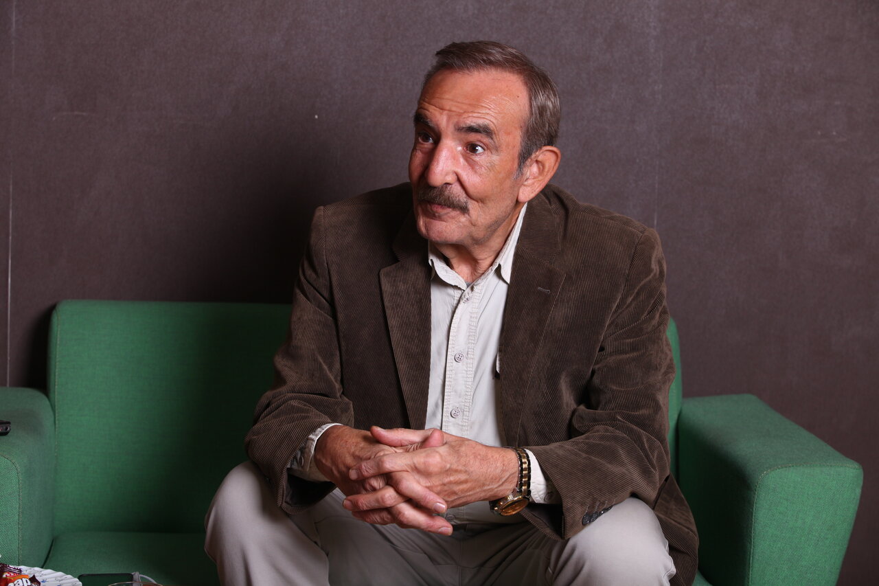 بیوگرافی بیوک میرزایی