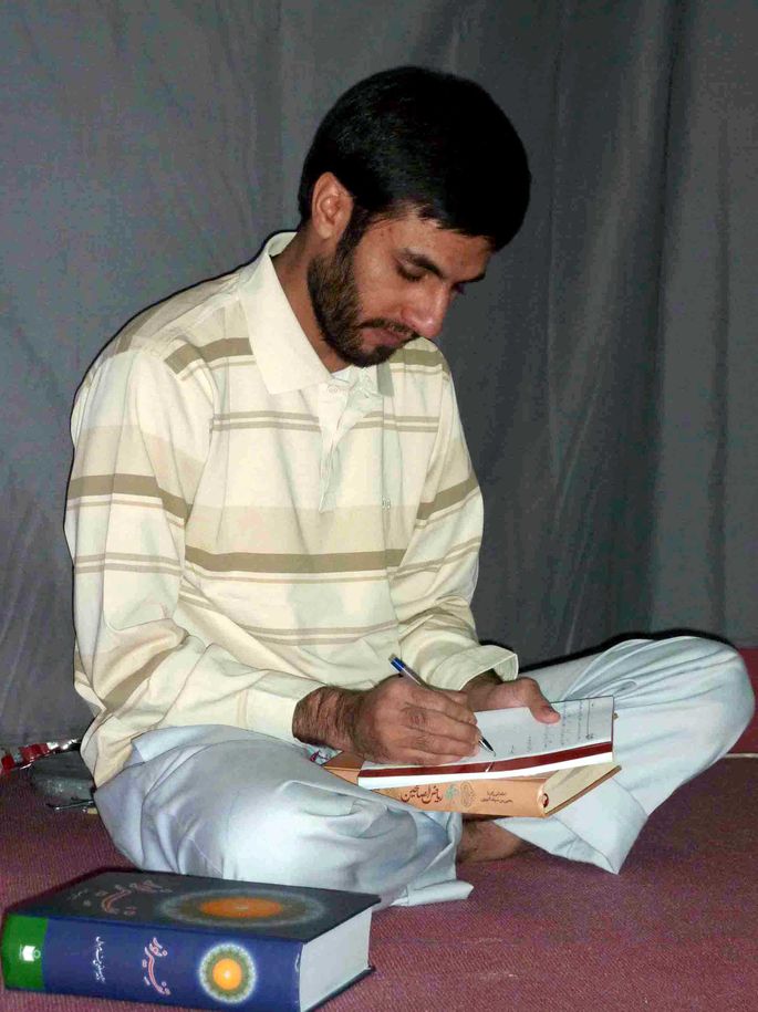 بیوگرافی عبدالمالک ریگی