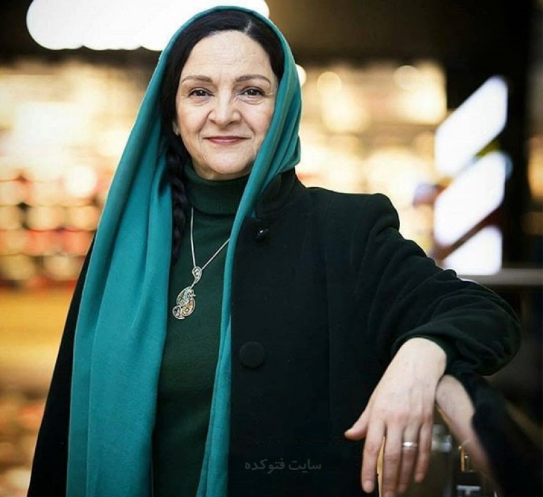 بیوگرافی کامل گلاب آدینه