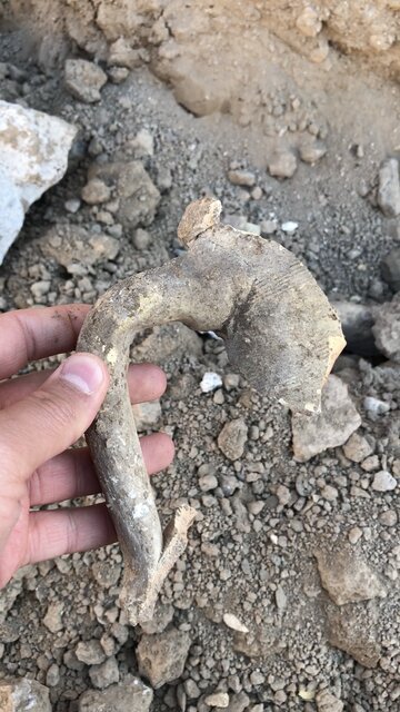 تخریب لایه‌های تاریخی با احداث گذر کمر زرین در اصفهان