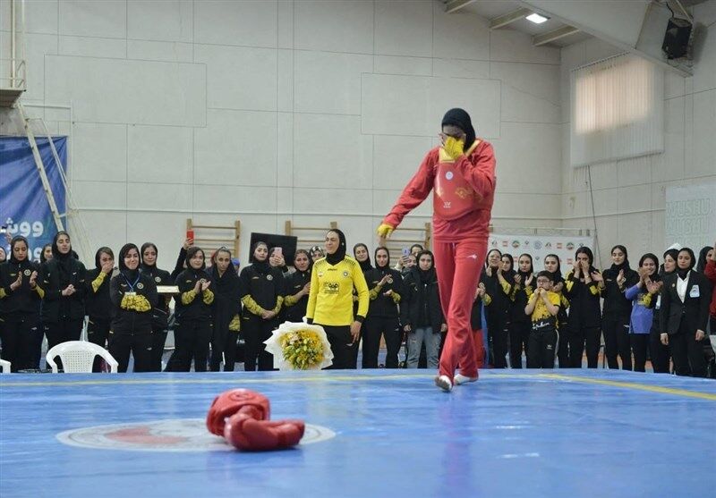 عکس| اشک‌های الهه منصوریان و خداحافظی از دنیای قهرمانی ووشو