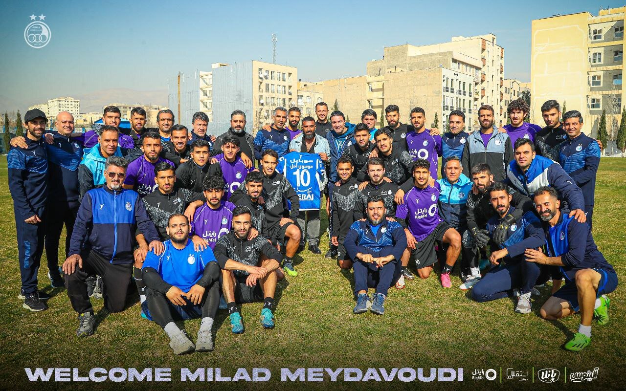 عکس‌| ستاره محبوب، مهمان ویژه تمرین استقلال