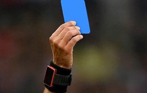 رونمایی آزمایشی از کارت آبی در فوتبال