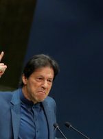 عمران خان مدعی پیروزی در انتخابات پاکستان شد
